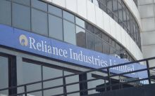 Shrikant Chouhan: BUY Reliance, Persistent Systems and Bajaj Auto