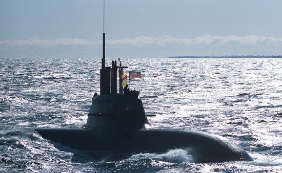 German parliament backs submarine sale to Pakistan 