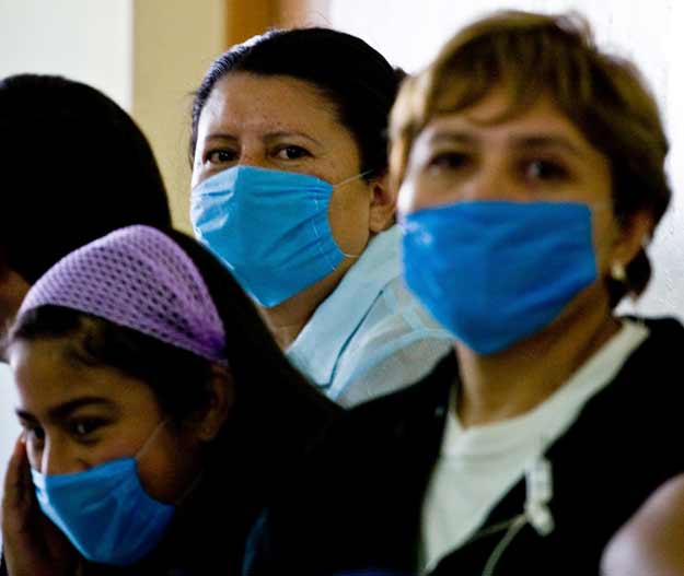 India sounds alert over swine-flu outbreak 