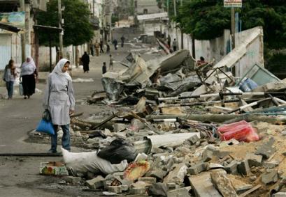 Israeli military says Palestinians fired from UN school 