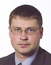  Latvia's government-to-be agrees budget cuts