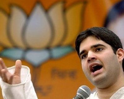 Varun Gandhi pays obeisance at Amritsar’s Golden Temple