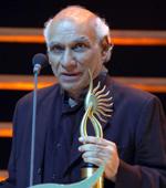Bollywood director Yash Chopra bags Golden Peacock award in Mumbai