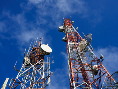 Govt. receives bids worth over Rs 52K crore by 4th day of spectrum auction