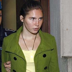 American sex- slaying convict may tell her story on TV