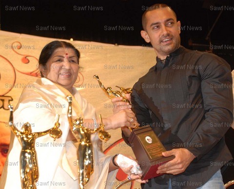 Aamir Khan Receives Dinanath Mangeshkar Award 