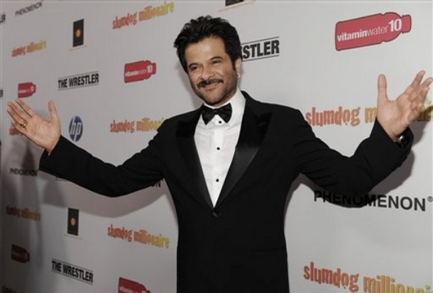 Anil Kapoor donates Slumdog pay cheque to Indian charity