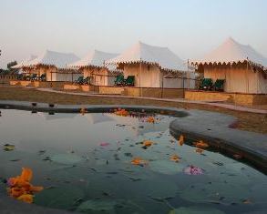 Arabian cottages become a major tourist attraction in Pushkar