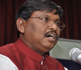 India’s development will be determined by Gujarat: Munda