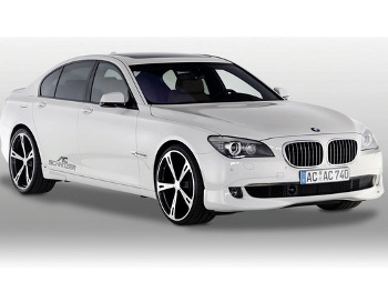 BMW launches new variants in flagship 7 series