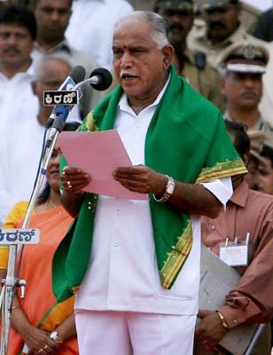 Now, Karnataka CM Yeddyurappa experiences ‘shoe-gate’