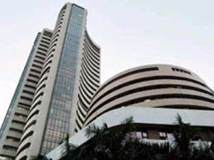 BSE Sensex rises by 300 points to 17,085.44
