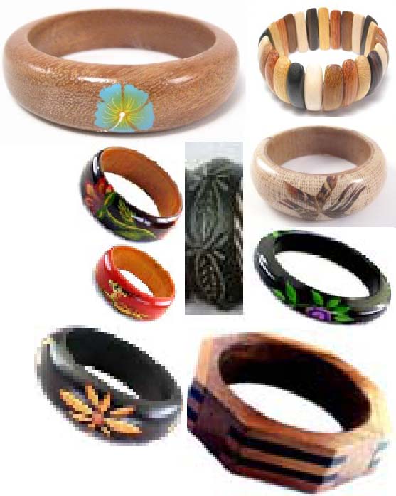 Muslim Lac Bangle craftsmen adorn Hindu wrists