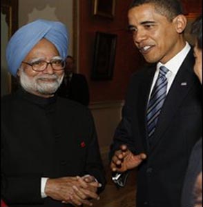 Obama, Manmohan Singh pitch for enhanced Indo-U.S ties