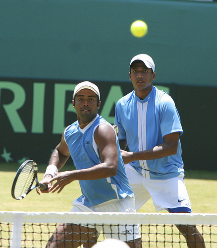 Bhupati and Paes corner top-10 slot in doubles ranking