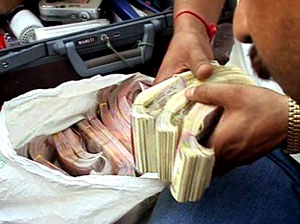 Fake currency racket busted in Mizoram, three arrested