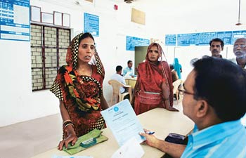 Congress doesn’t see EC’s order on cash transfer scheme as slap or snub