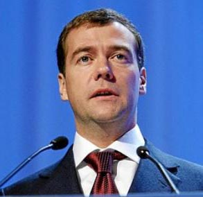 Medvedev invites opposition to speak