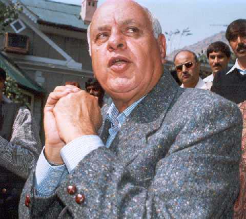 Middle path needed to resolve Kashmir crisis: Farooq Abdullah