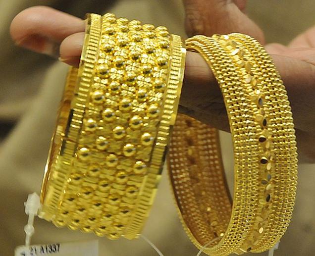 Gold prices will likely bounce back to Rs 31K/10 grams by end of 2013