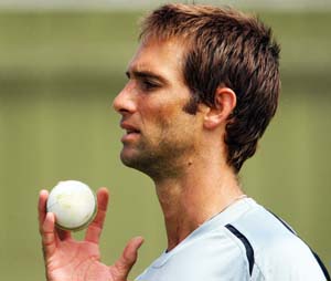 Elliott raring to go against India despite lack of match practice