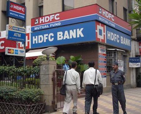 HDFC Bank Q4 profit rises 23 percent