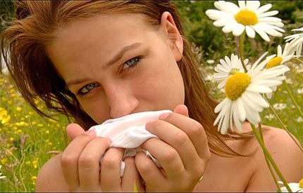 Three methods of alleviating hay fever
