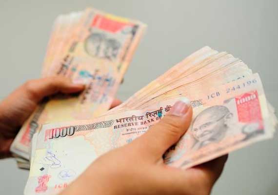 India's forex reserves up by $4.40 billion