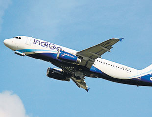 IndiGo to hire 1,500 in India