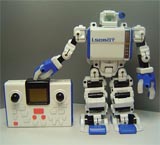 Friendly Japanese robots help with the shopping