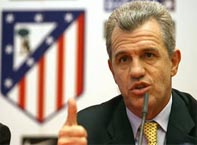 Former Atletico Madrid's Aguirre wants to coach English club 