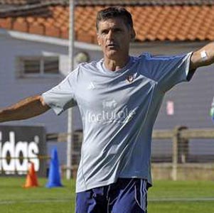 Gracia named new Osasuna coach
