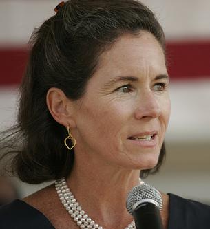 Jenny Sanford pens tell-all book about hubby Gov. Mark Sanford''s affair