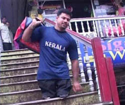 Meet the arm-wrestling champ who is just 3ft 5in tall