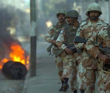 Firing at Karachi election rally