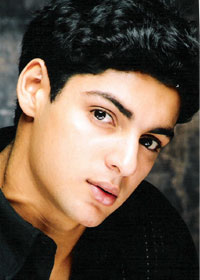https://www.topnews.in/files/Karan-Wahi.jpg