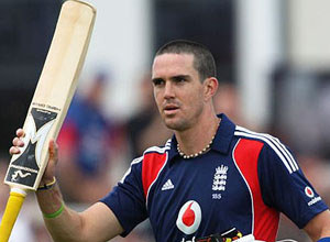 Pietersen wanted me sacked too, says England batting coach Andy Flower