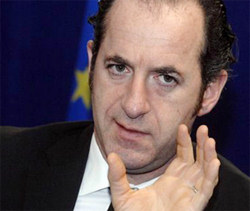 Italian minister scores victory on olive oil labelling