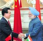 PM meets Hu Jintao, says border talks on track