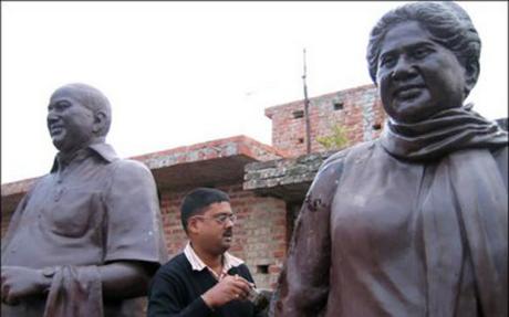 Mayawati parks: Lawyer says apex court registry gave him wrong dates  