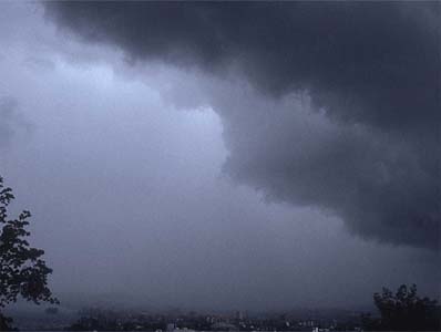 Monsoon may advance further in few days