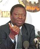 Tsvangirai continues to raise concerns over power-sharing deal 