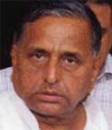 UNPA chairman Mulayam Singh Yadav