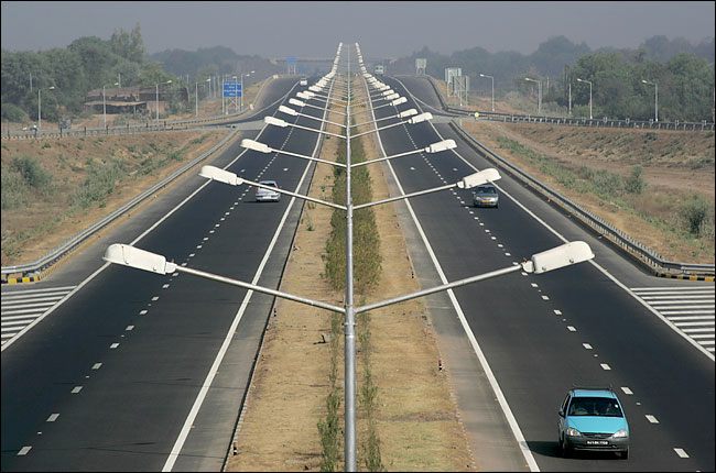 CCEA approves National Highways fee rules, 2008