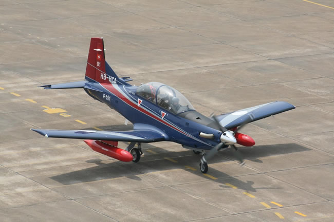 Pilatus-PC-7
