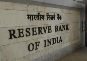 Bankers request RBI to slash CRR by 50 bps