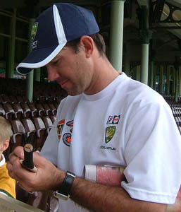 Spinner McGain could make the difference, says Ponting on arrival in S. Africa