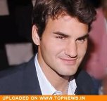 Federer falls short in shaky Shanghai start