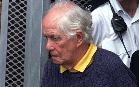 Britain's Great Train Robber Ronnie Biggs could be freed in July
