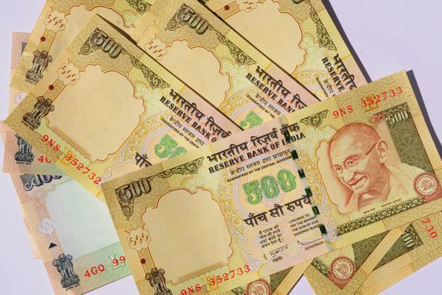 Rupee snaps 2-week gaining streak; ends at 60.10 Vs US dollar